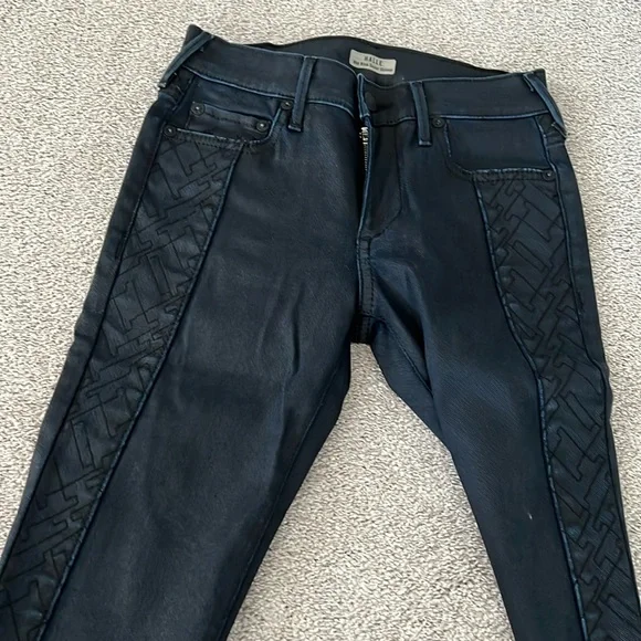 NEW True Religion “Halle” Mid-Rise Super Skinny Jeans – Size 25 – NWOT - Picture 6 of 13